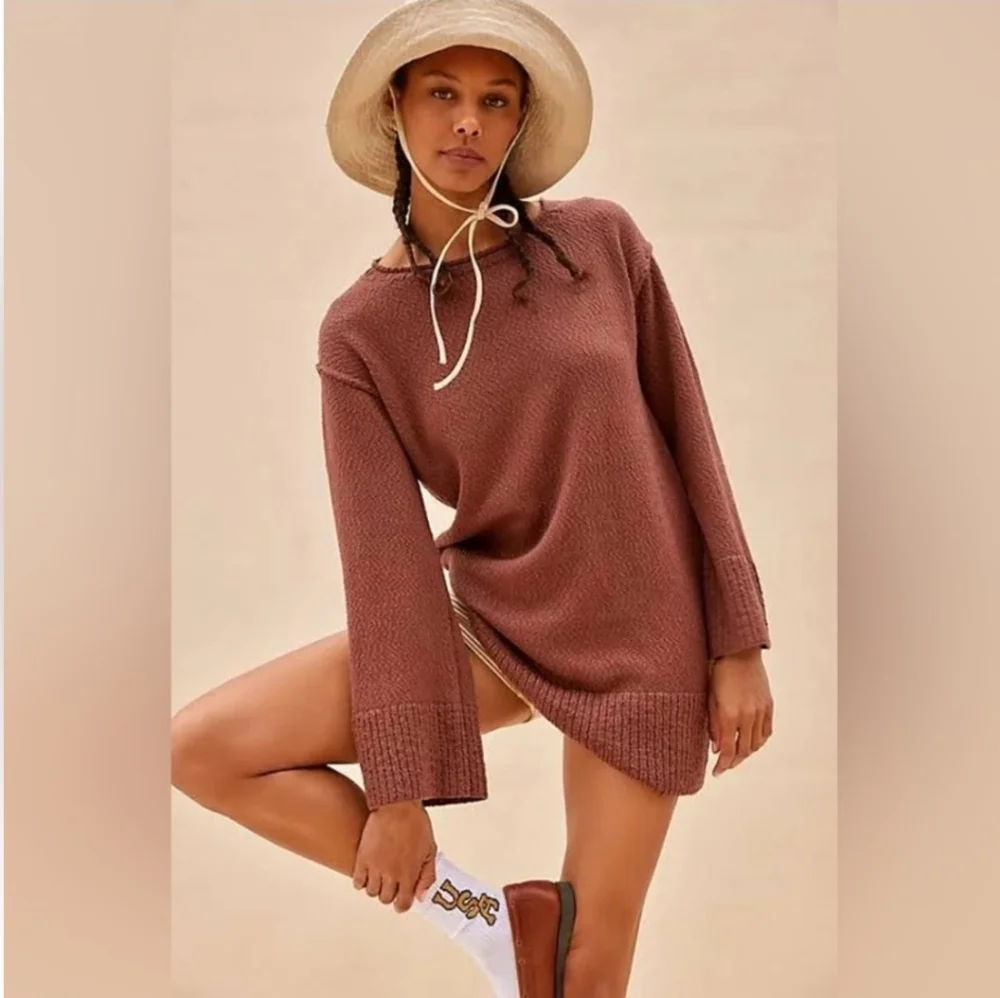 Fp Beach By Free People Melanie Tunic Sweater In Cacao